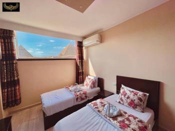 Family Room with Mountain View10